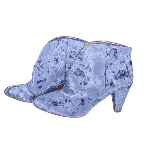 Vince Camuto Evanata Ankle Boots Blue Velvet Heeled Booties Fairy 7M - Picture 3 of 6